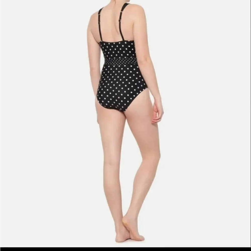 Jantzen Tummy control Black & White SZ 14 Swimsuit